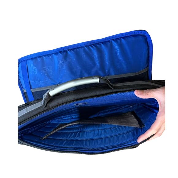 OGIO Messenger Bag Laptop Protection Carrying Case 18" Padded Satchel Briefcase - Picture 6 of 8